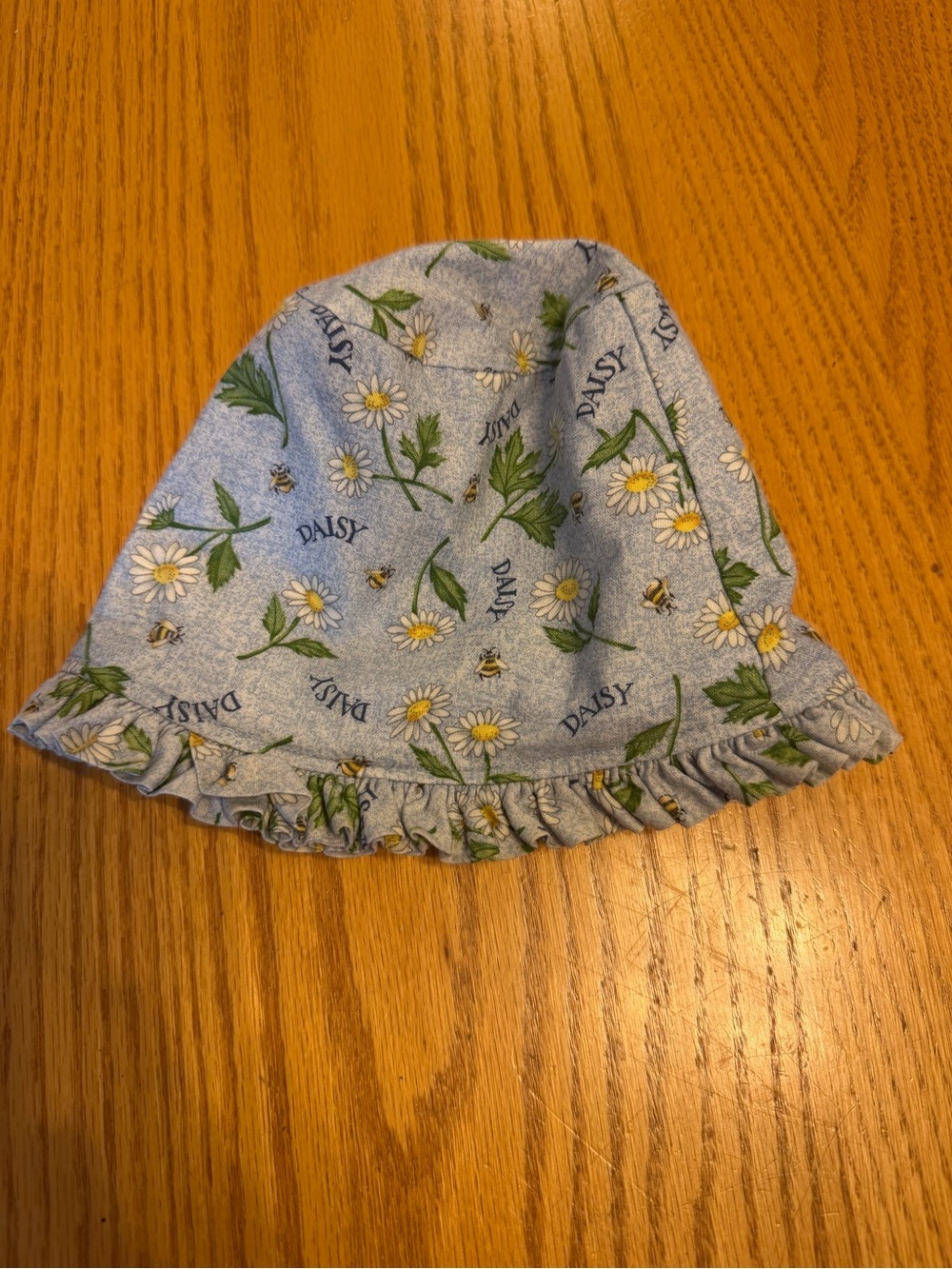 Longaberger Light Blue Daisy Print Ruffle Kids Sun Hat